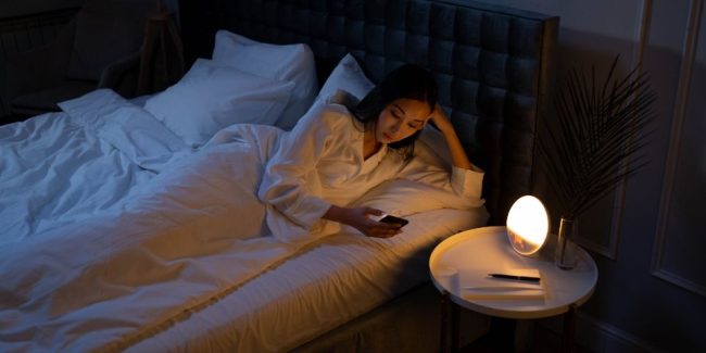 Insomnia Symptoms and Treatments Insomnia Symptoms and Treatments.